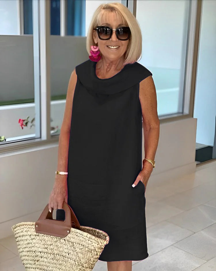 Perla – Sleeveless Tuck Dress with Round Neck